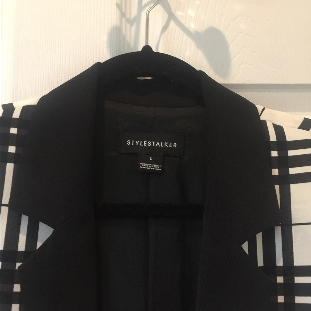 BLOGGERS FAVORITE NWOT Stylestalker Plaid Black and White Blazer - Picture 7 of 7